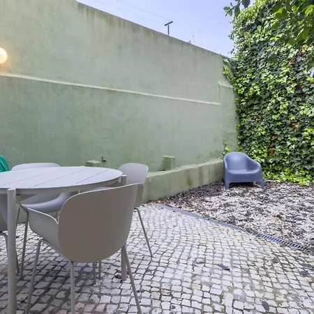 Jardim Do Embaixador By Lovelystay * Lisbona