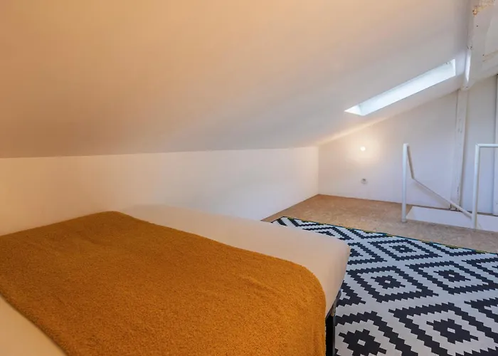 Jardim Do Embaixador Apartments By Lovelystay Apartment