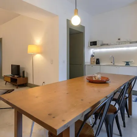Jardim Do Embaixador Apartments By Lovelystay